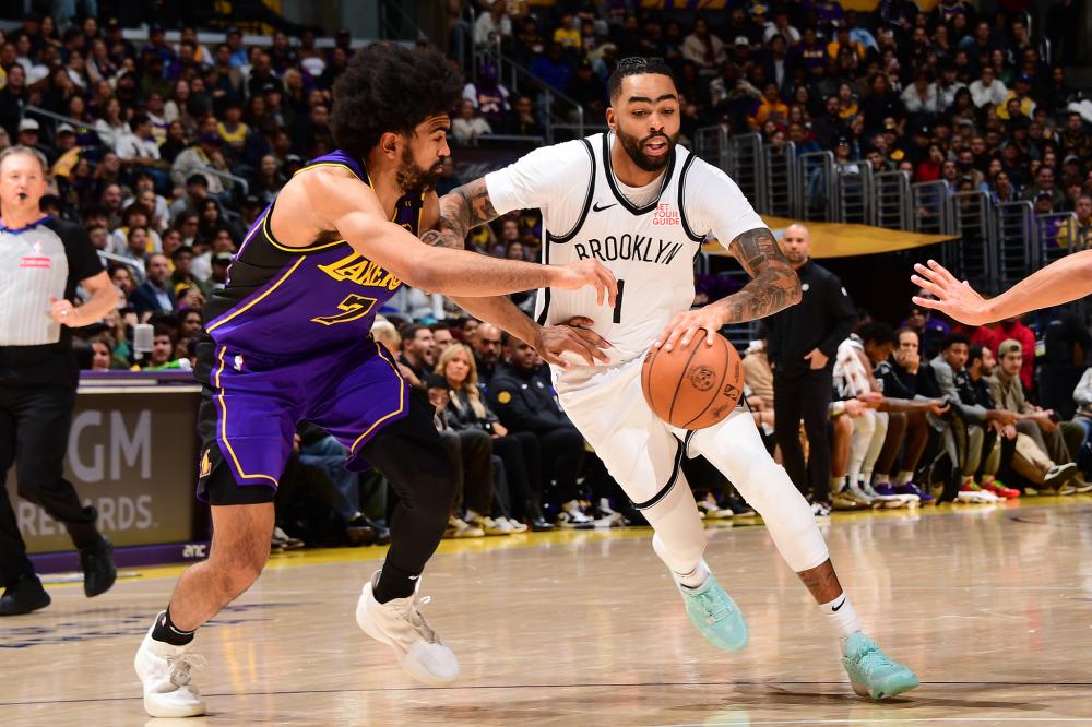 西中场列入 西中场列入