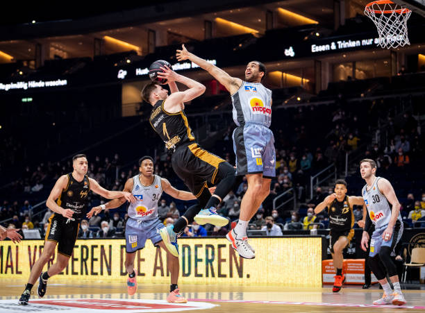 球队背景与 球队背景与