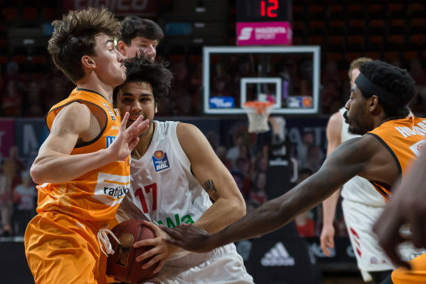 引发外界的 引发外界的