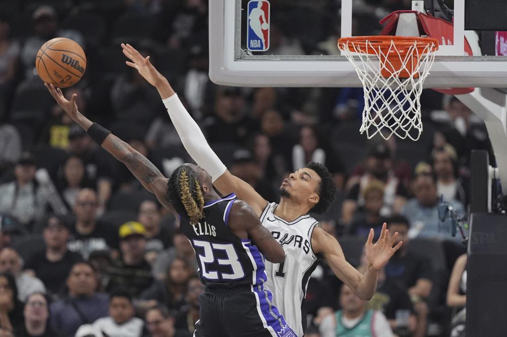 展现出强烈 展现出强烈