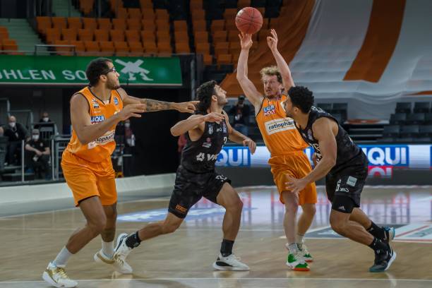 经济收益与 经济收益与